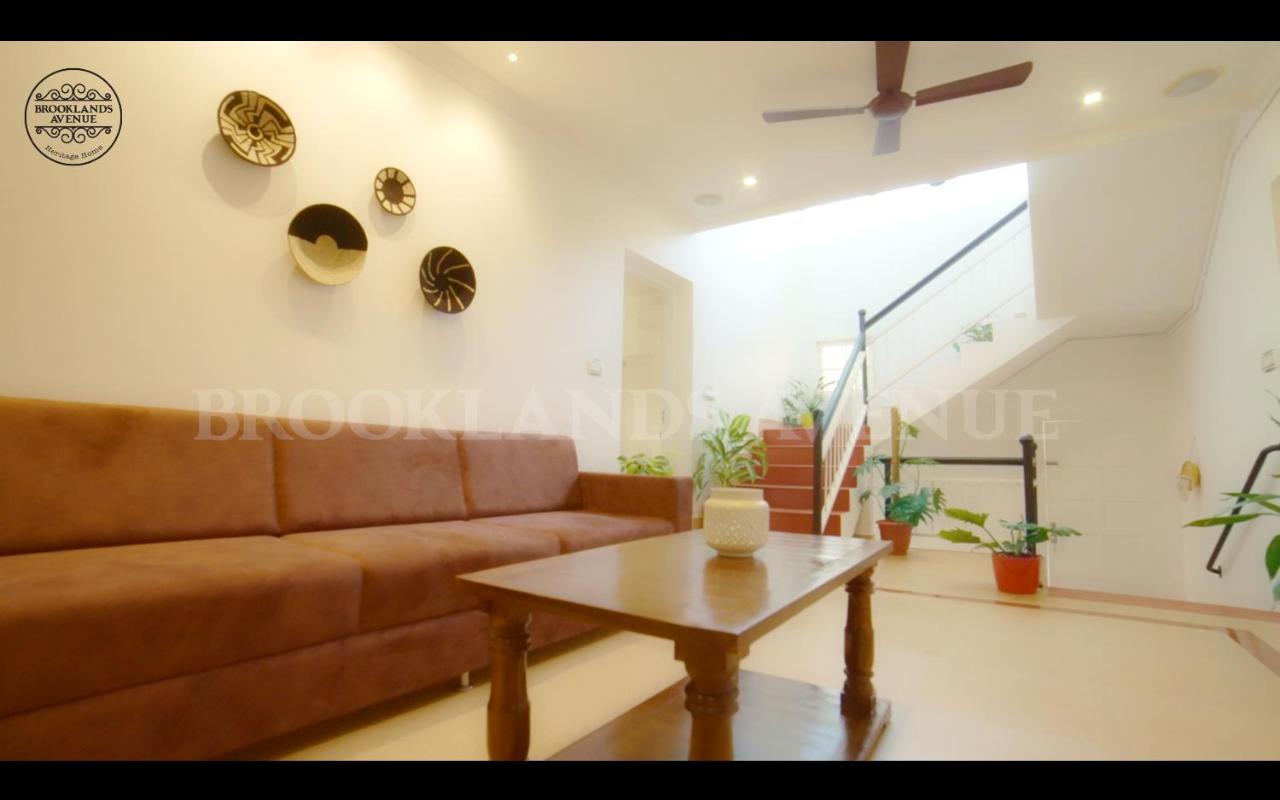 Brooklands Avenue Hotel Alappuzha Exterior foto