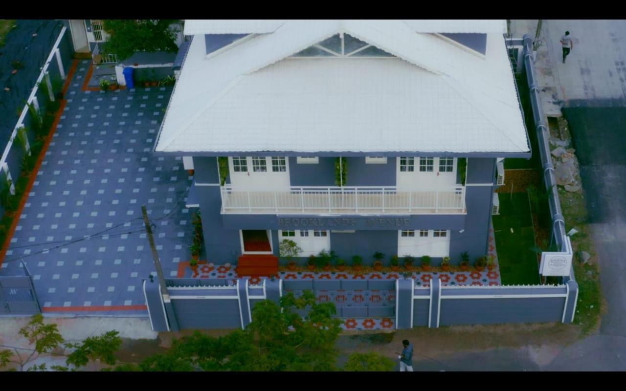 Brooklands Avenue Hotel Alappuzha Exterior foto